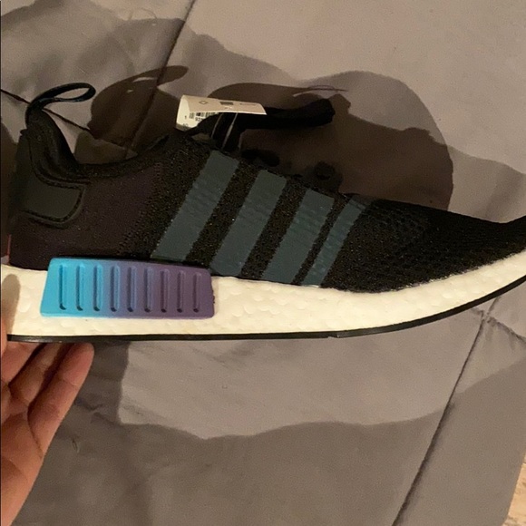 ADIDAS NMD_R1 - Picture 7 of 7